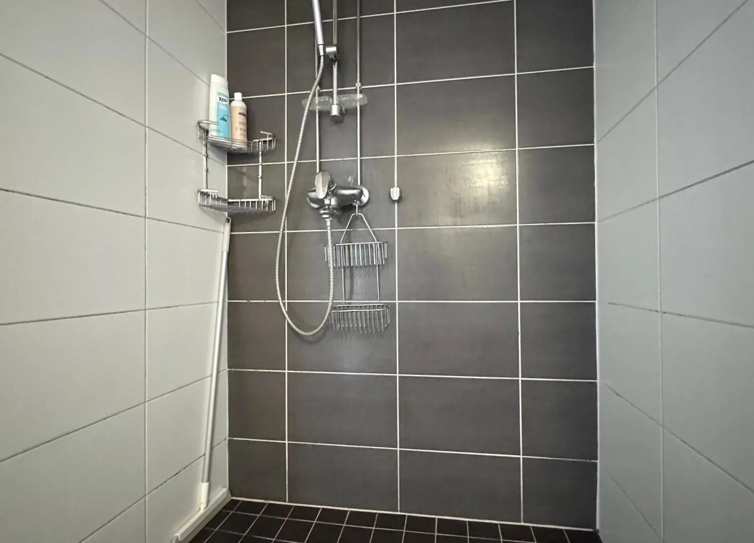 Stay With Locals - Shared Apartment Homestay Helsinki Finland