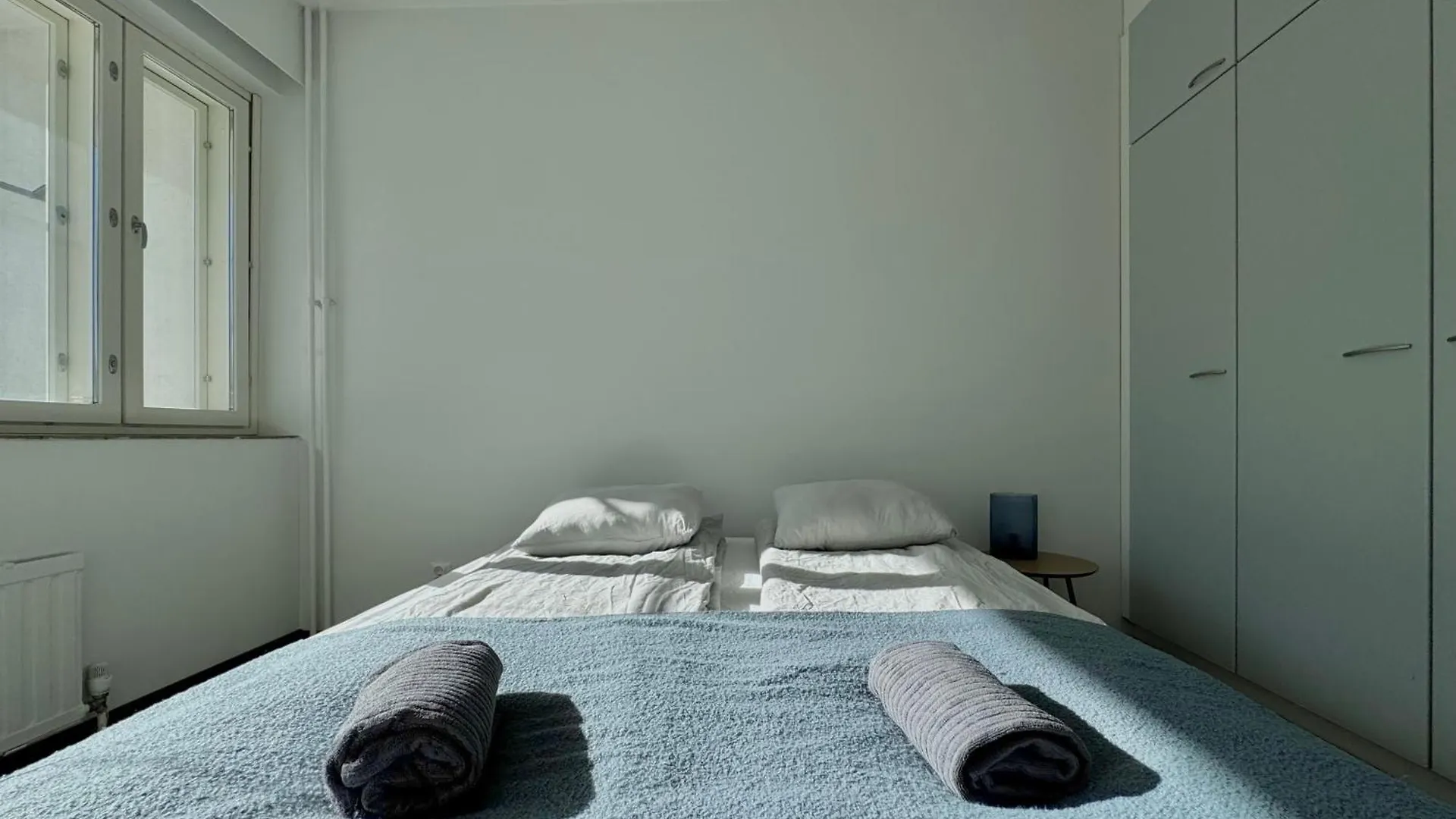 Stay With Locals - Shared Apartment Homestay location